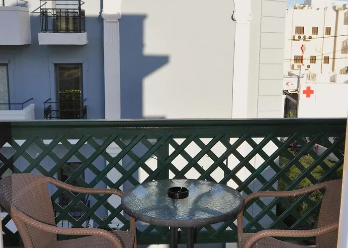 Helen Appart hôtel 3*