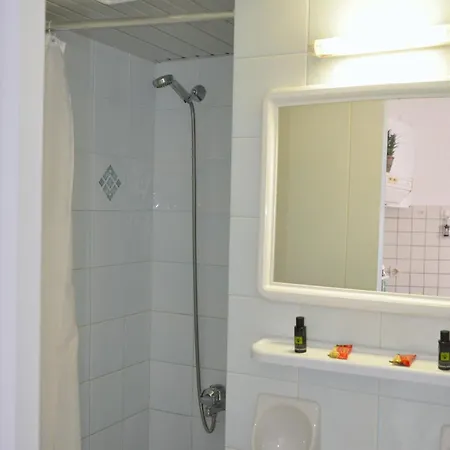 Helen 아파트호텔