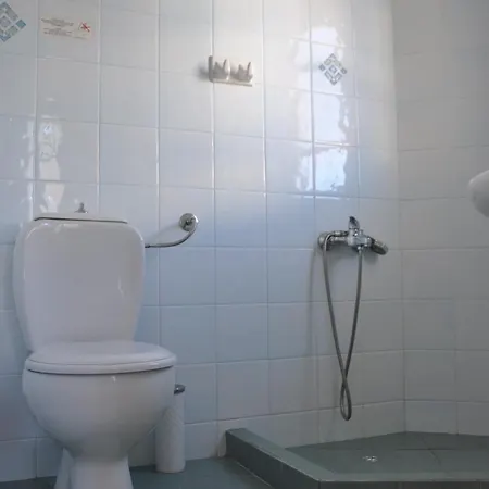 Helen Херсониссос