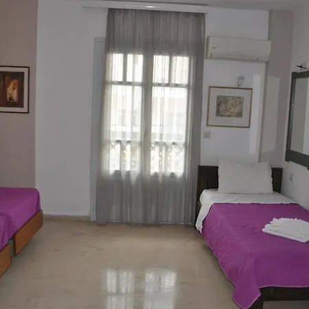 Helen Херсониссос